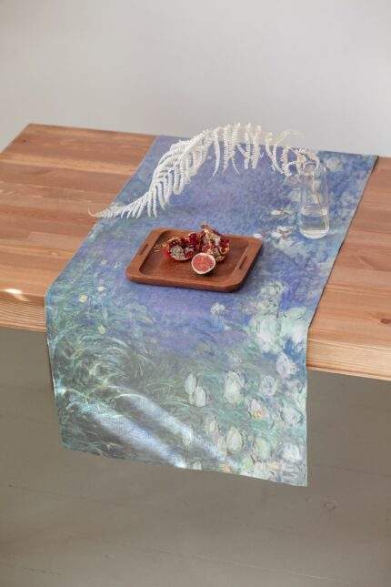 Table runner, Claude Monet, The Water Lilies, 100% linen, linen table runner, table runner pattern, PR0951