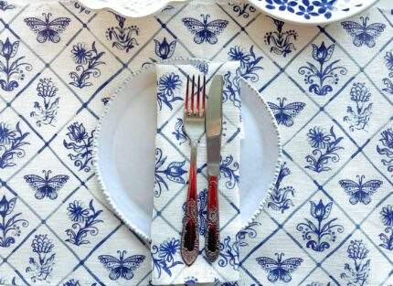 Napkins set, Rustic motifs, old fashion hand-drawn, linen napkins, rustic motifs in Dutch style, flowers and butterflies, 100% linen,  PR0282